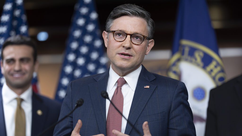 Morning Report — Trump teases Ukraine deal amid Russia pivot