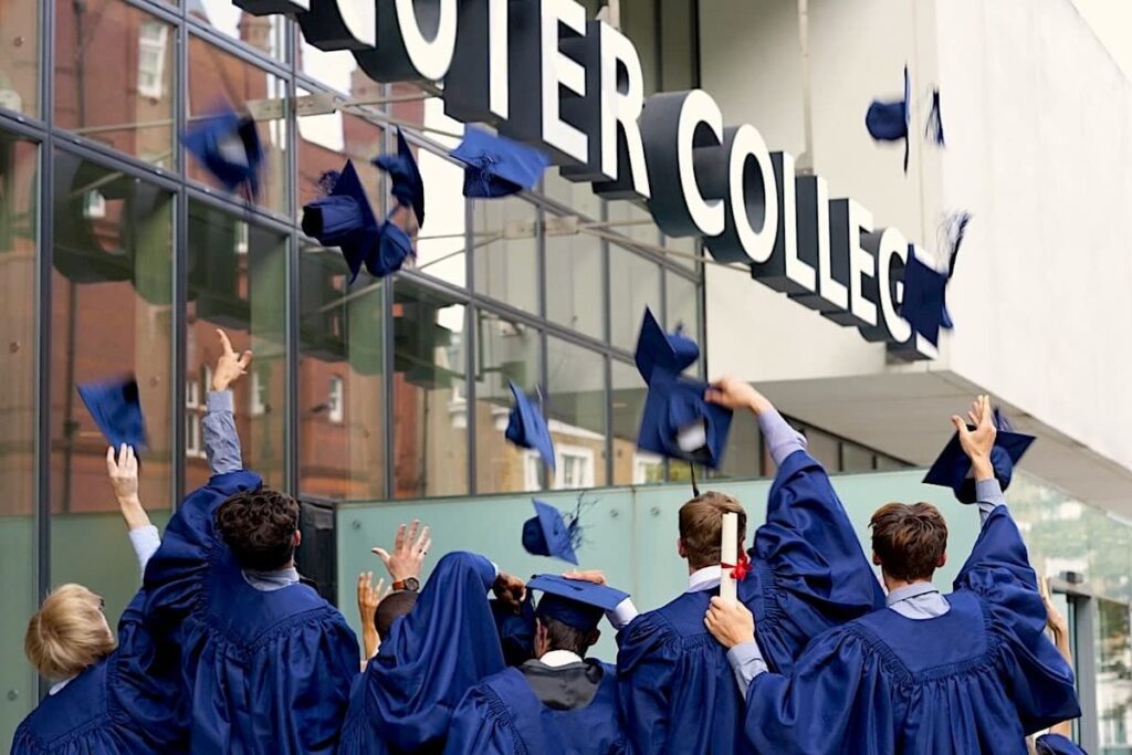 Canada removes PGWP field of study requirements for graduates of college bachelor’s programs
