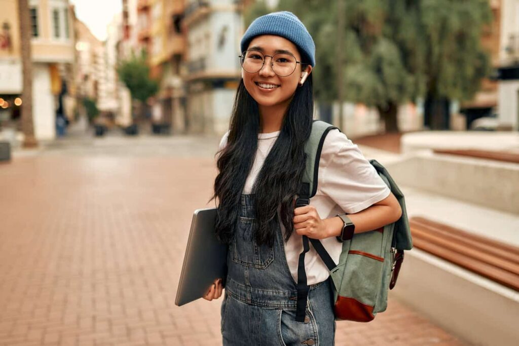 UUKi report shows mobile students outperform their peers