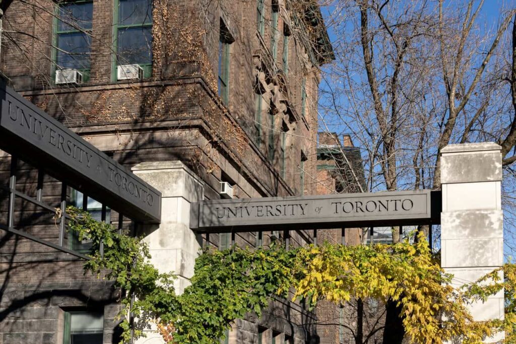 University of Toronto sign.